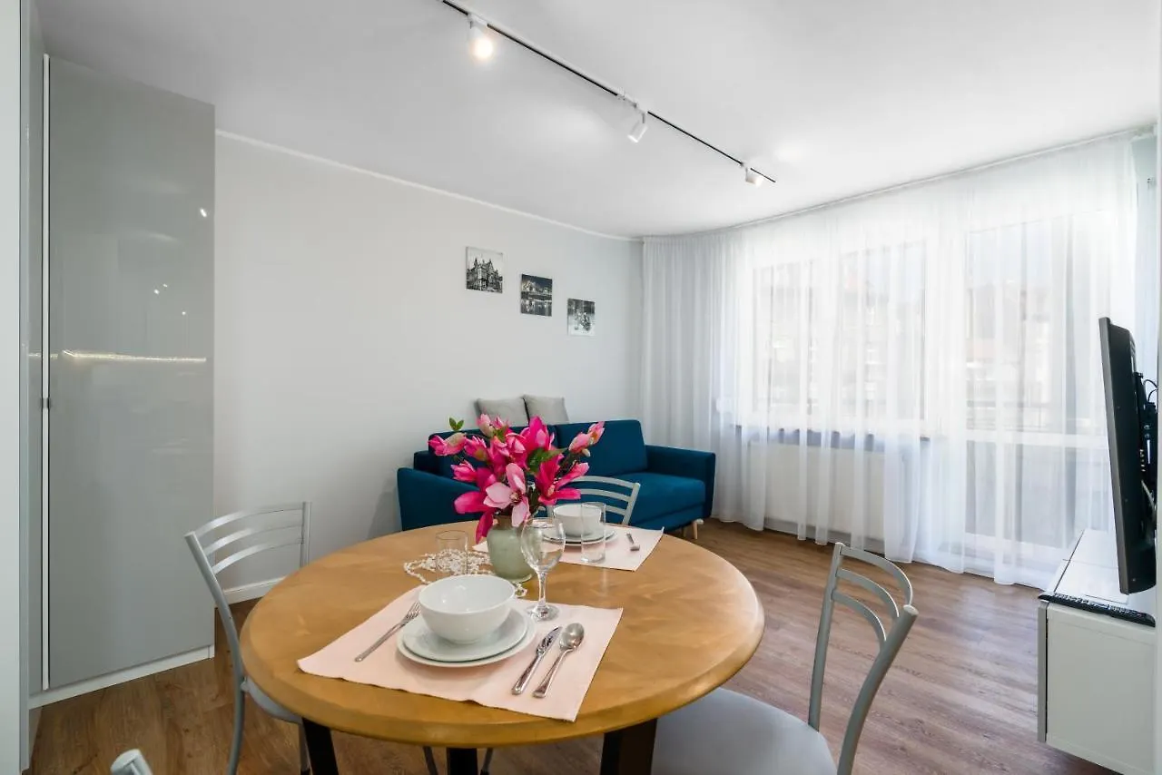 Apartment Wroclaw Jednosci Narodowej By Noclegi Renters