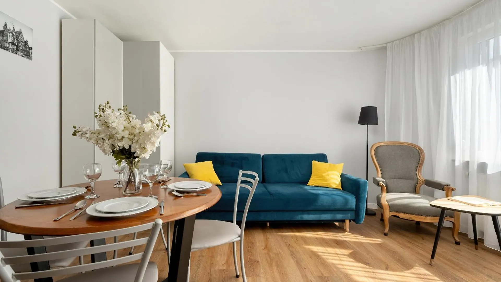 Apartment Wroclaw Jednosci Narodowej By Noclegi Renters